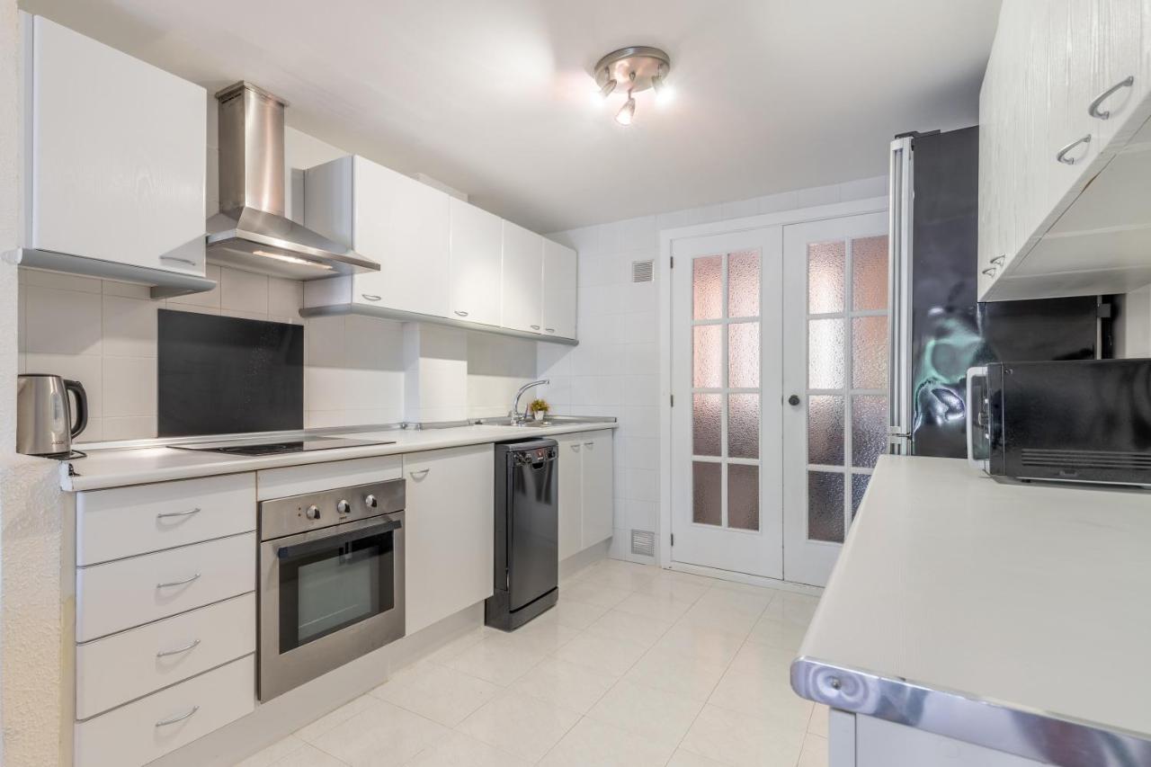 Simplicity Luxury Apartment アルテア エクステリア 写真